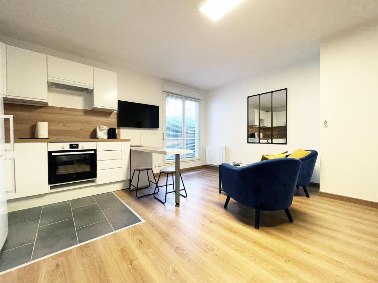 L'Estival - Free Parking Apartment Mainvilliers  ภายนอก รูปภาพ